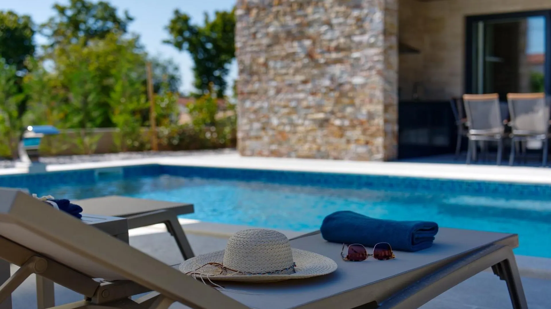 Pieron & Bavigo Villas - Spa Oasis Marcana