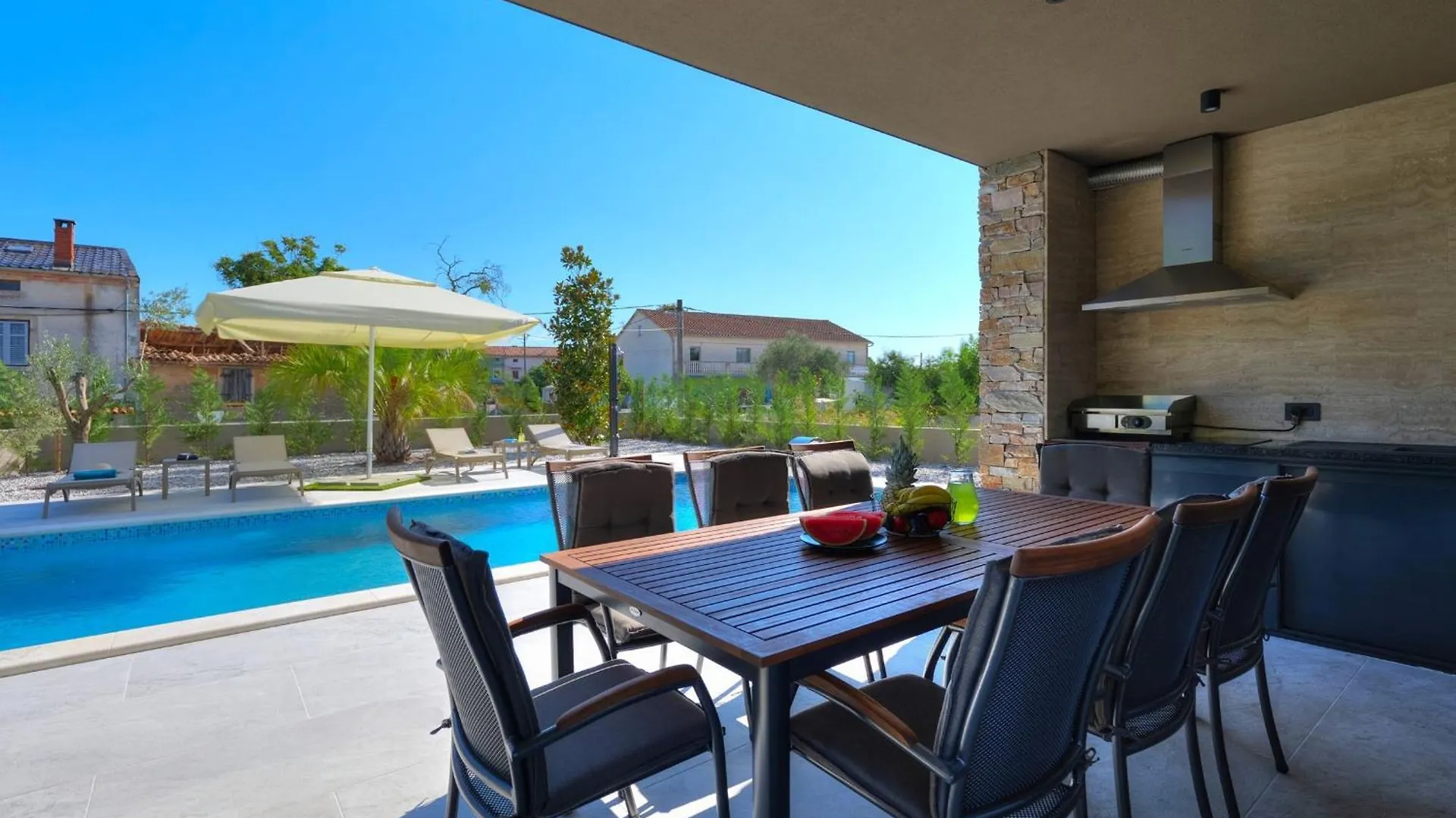 Pieron & Bavigo Villas - Spa Oasis Marcana