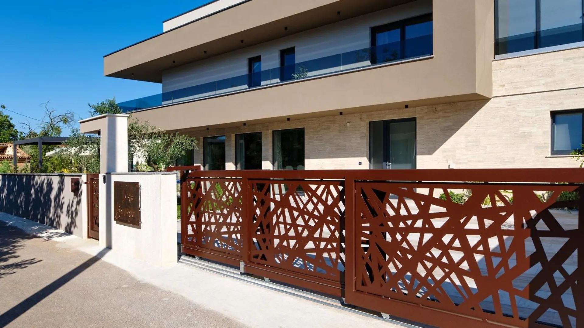 Pieron & Bavigo Villas - Spa Oasis Marcana