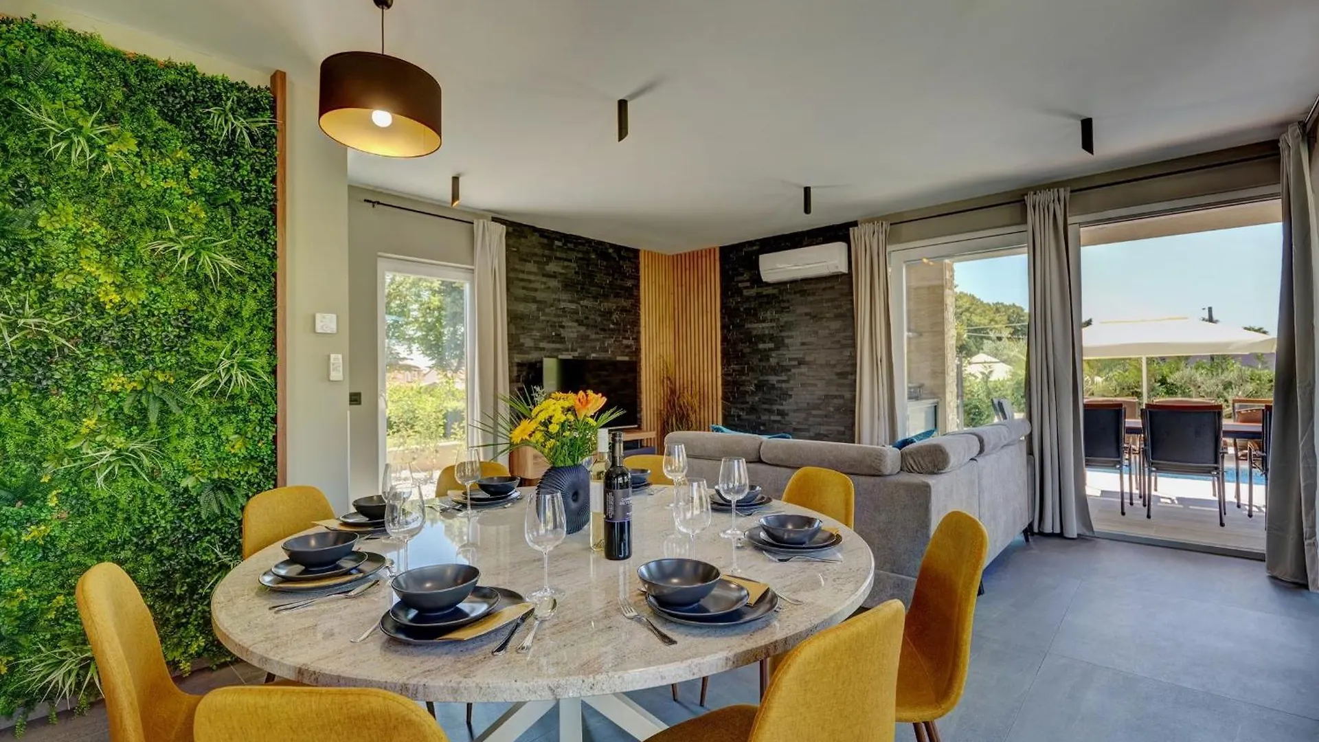 Pieron & Bavigo Villas - Spa Oasis Marčana